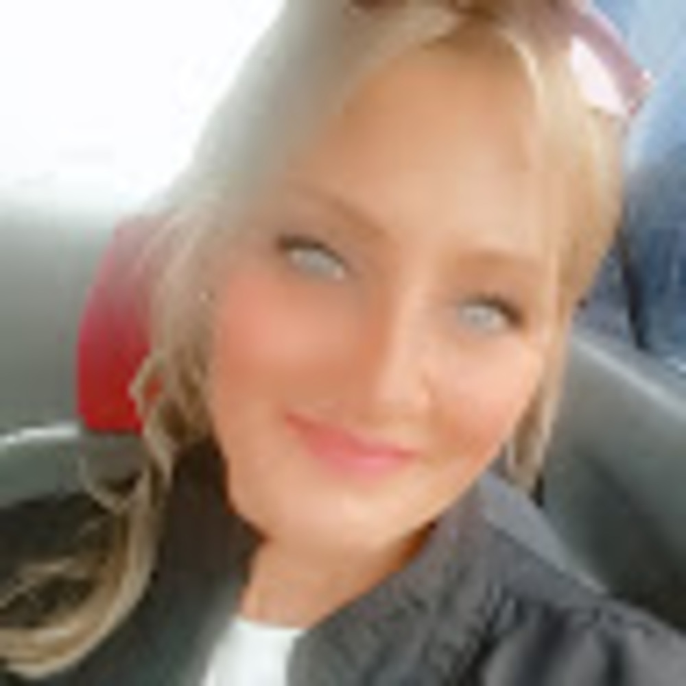 Meet your Posher, Kirbie